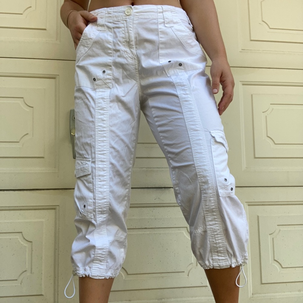White cargo capris